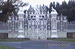 chirk7.gif (53675 bytes)