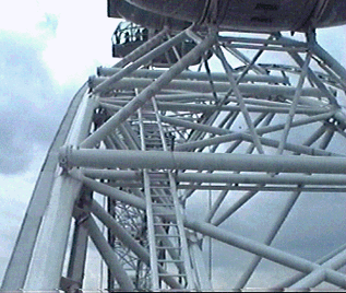 eeyeframe.gif (69692 bytes)