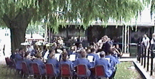 elyband.gif (42930 bytes)