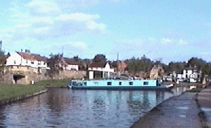 fosters6.gif (35791 bytes)