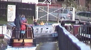 fosters8.gif (45820 bytes)
