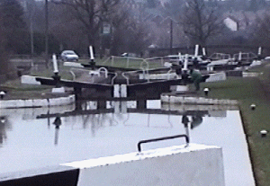 hatton3.gif (46412 bytes)