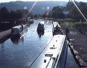 llan24.gif (55136 bytes)