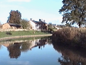 llan6.gif (47694 bytes)