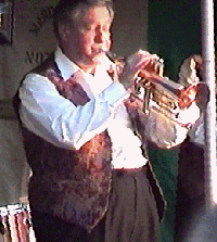 newarkband4.gif (36342 bytes)
