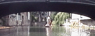 punt2.gif (27038 bytes)