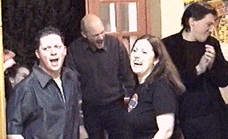 rorob2.gif (56928 bytes)