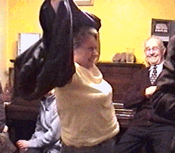 sandra2.gif (42990 bytes)