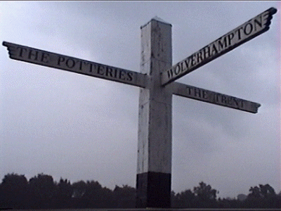 signpost.gif (74591 bytes)